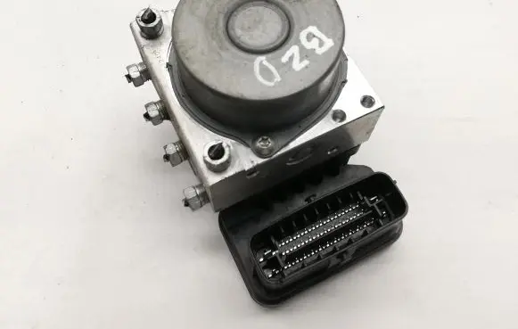 Toyota C-HR I ABS Pump