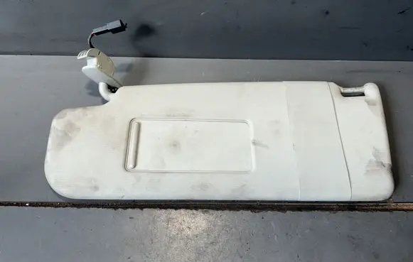 Volkswagen PASSAT B5.5 Sun visor