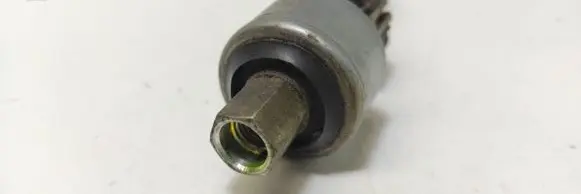 Opel Vectra B Air conditioning (A/C) pressure sensor 90506752