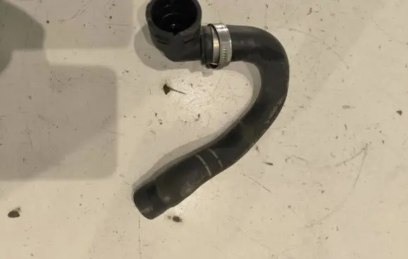Volvo XC60 Coolant pipe/hose 31342819