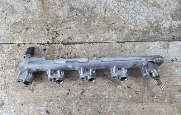 Mazda CX-7 Fuel main line pipe 8K13