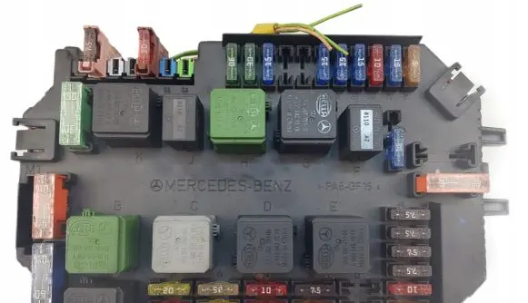 Mercedes-Benz S W221 SAM control unit A2215406250