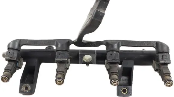 Fuel main line pipe
