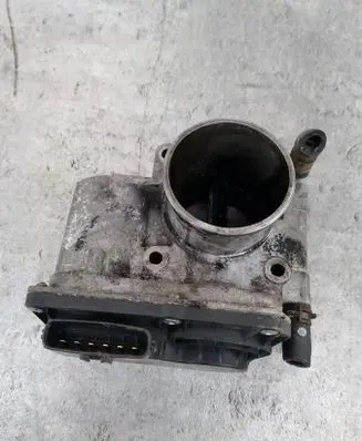 Mazda 5 Throttle body valve RF7J136B0C