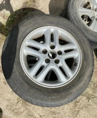 R16 alloy rim