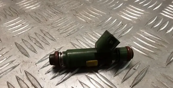 Volvo S80 Fuel injector 9470229