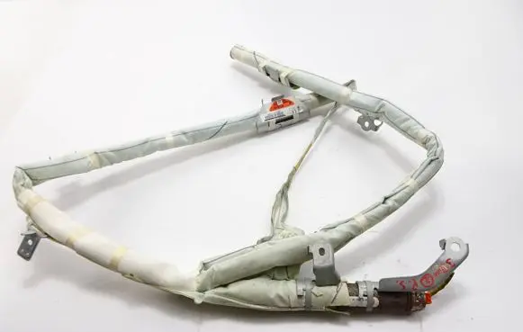 Mazda 3 III Roof airbag asd