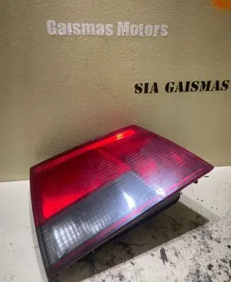 Opel Vectra C Tailgate rear/tail lights 13184024
