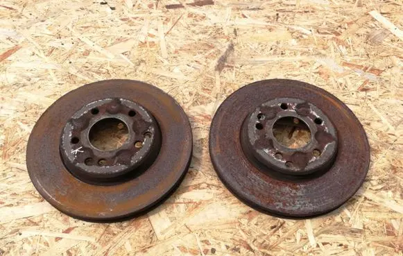 Mercedes-Benz CLK A209 C209 Front brake disc