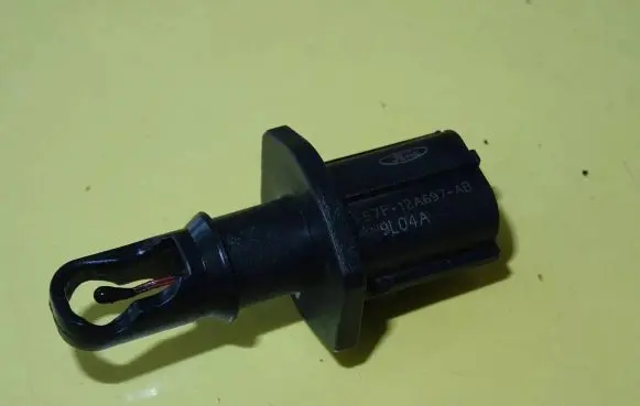 Jaguar S-Type Intake air temperature sensor F57F-12A697-AB F57F12A697AB