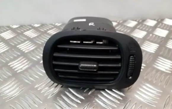 Chrysler Grand Voyager IV Dashboard side air vent grill/cover trim 0SC95TRMAA