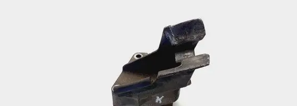 Citroen Xsara Picasso Engine mounting bracket 9632011910