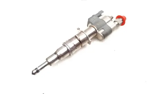 BMW 3 E90 E91 Fuel injector 7589048 758904807