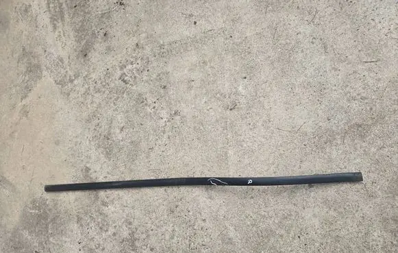 Toyota RAV 4 (XA40) Roof trim bar molding cover