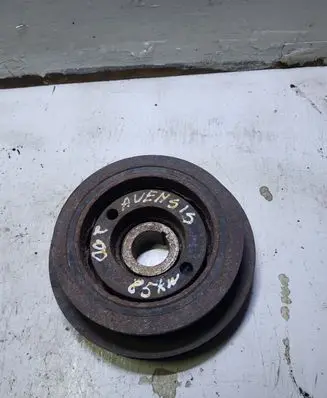 Toyota Avensis Verso Crankshaft gear 