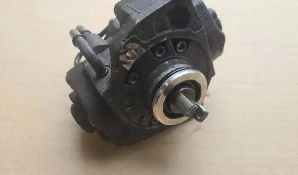 Ford Transit Fuel injection high pressure pump 6C1Q-9B395-AE