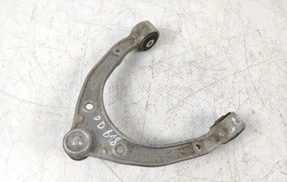 Audi Q7 4L Front upper control arm/wishbone 