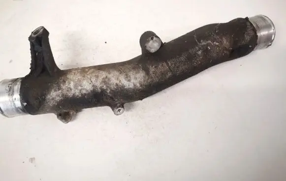 Toyota Corolla Verso AR10 Intercooler hose/pipe