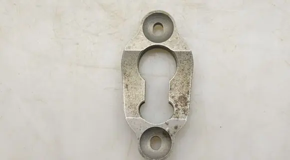 Mazda 6 Fuel Injector clamp holder SH0113H75A