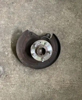 Chevrolet Trax Rear wheel hub