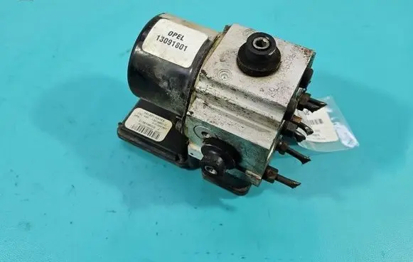 Opel Vectra B ABS Pump 13216601-C IMPRK1521458