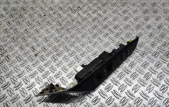 Toyota Camry Electric window control switch 7423606010