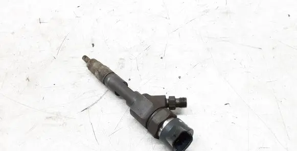 Fuel injector