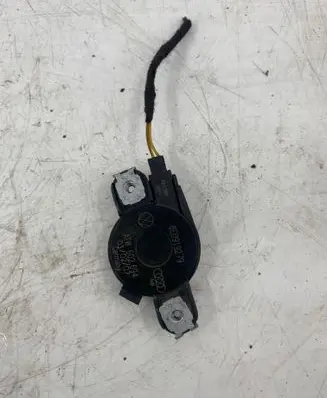 Audi A6 S6 C6 4F Parking PDC sensor speaker 688098 602694 8E0919279