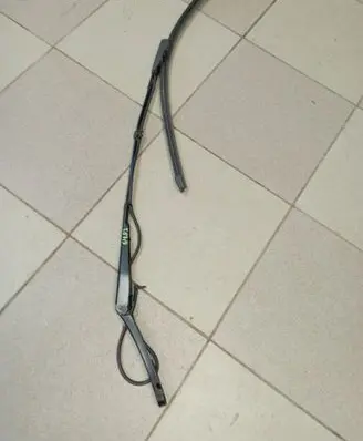 Tesla Model X Windshield/front glass wiper blade 161562900A