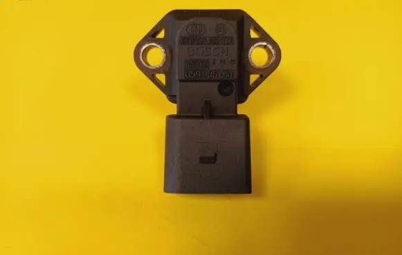 Audi A6 S6 C5 4B Air pressure sensor 0281002326 059906051