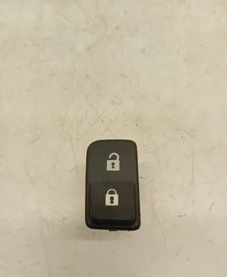 Volvo V50 Central locking switch button 30773333
