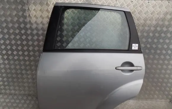 Citroen C-Crosser Rear door