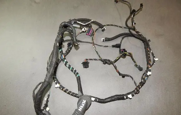 Audi A3 S3 8V Tailgate/trunk wiring harness 8V3971147