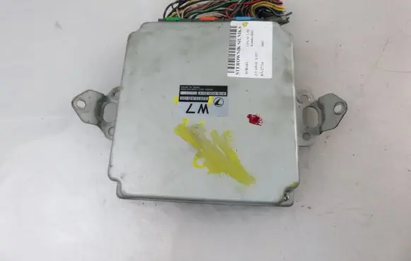 Subaru Legacy Engine control unit/module 22611AG100