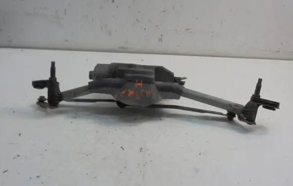 Opel Astra H Front wiper linkage 13271686