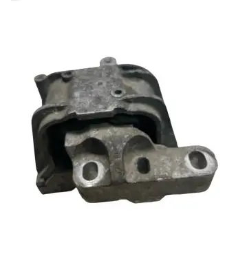 Volkswagen PASSAT B7 Engine mount bracket 1K0199262