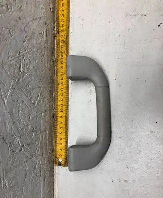 Mercedes-Benz E W212 Front interior roof grab handle A2048100051