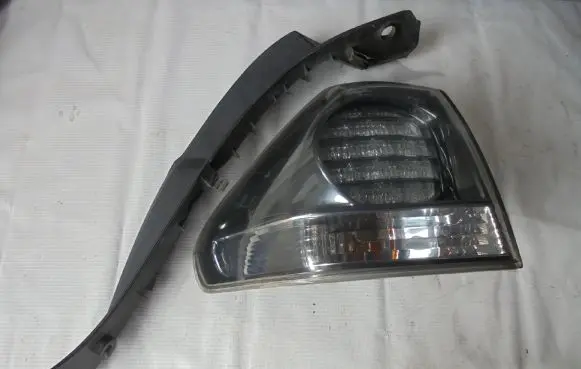 Lexus RX 330 - 350 - 400H Rear/tail lights