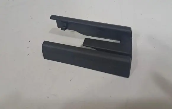 BMW 7 G11 G12 Front door seat control surround trim 7357393