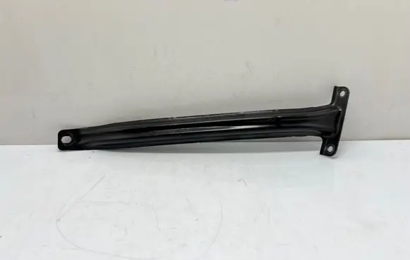 Mercedes-Benz C W205 Other engine bay part A2056280124