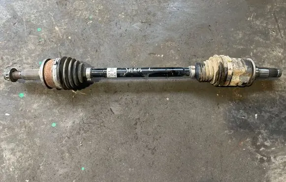 Toyota Yaris XP210 Front driveshaft 43420K0030 1417923