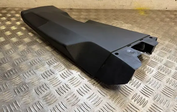 Audi Q7 4M (B) pillar trim (bottom) 4M0867239F 4Z0867239C