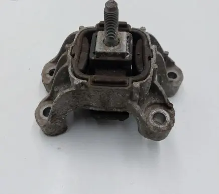 Mini Cooper Countryman R60 Gearbox mount 6784355
