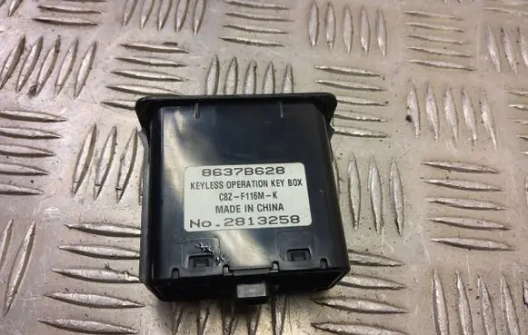 Mitsubishi Outlander Keyless (KESSY) go control unit/module 8637b628