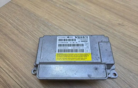 Volvo V60 Airbag control unit/module P31334542 T11109101038 11109101038DHA