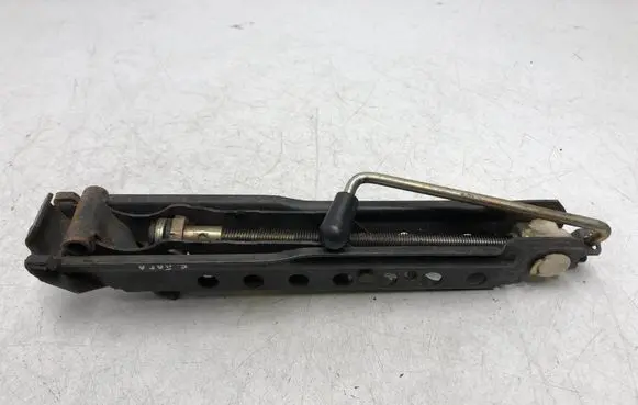 Audi 100 S4 C4 Lift Jack 4A0011031B