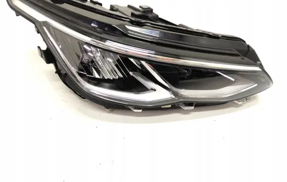 Volkswagen Golf VIII Headlight/headlamp 5H1941006C