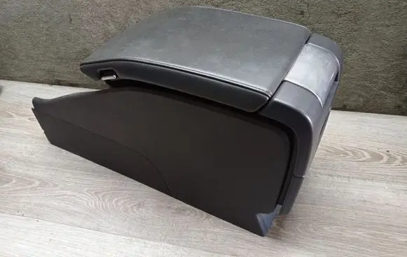 Volvo S80 Armrest 30722553 30722406