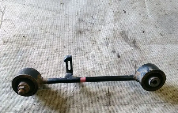 Toyota Land Cruiser (J150) Rear suspension control arm 4871460020