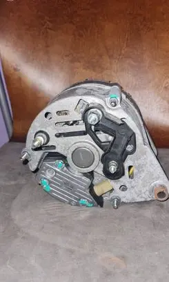 Ford Escort Generator/alternator R86AX10300AAA1 1406044